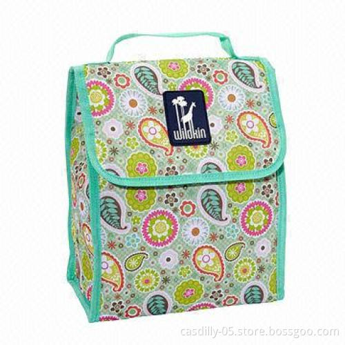 Lunch Bag with Folds Flat for Easy Storage